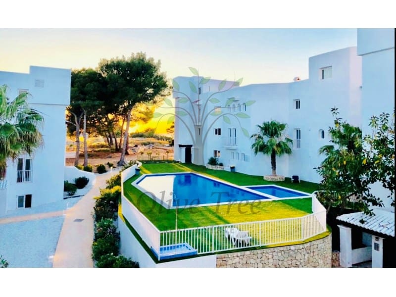 1 slaapkamer Studio te huur in Cala Vadella met zwembad garage - € 950 (Ref: 9986594)
