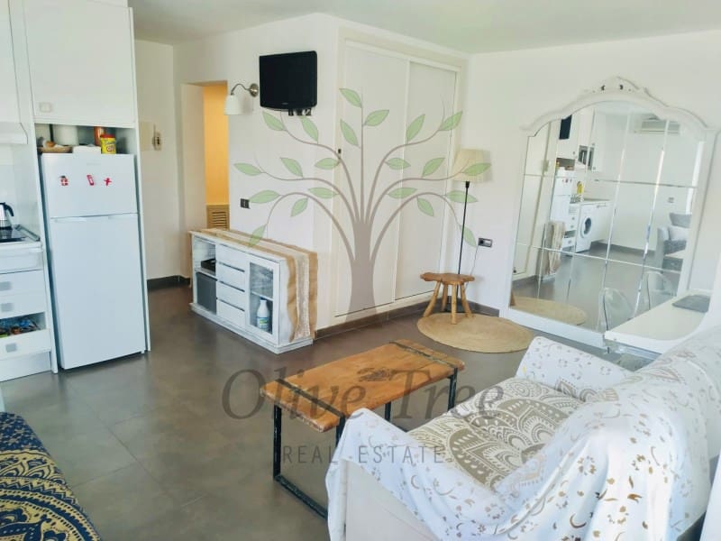1 slaapkamer Studio te huur in Cala Vadella met zwembad garage - € 950 (Ref: 9986594)