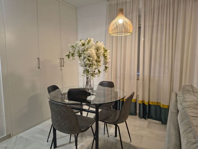 1 slaapkamer Appartement te huur in Alfalfa, Sevilla stad met garage - € 900 (Ref: 10078946)