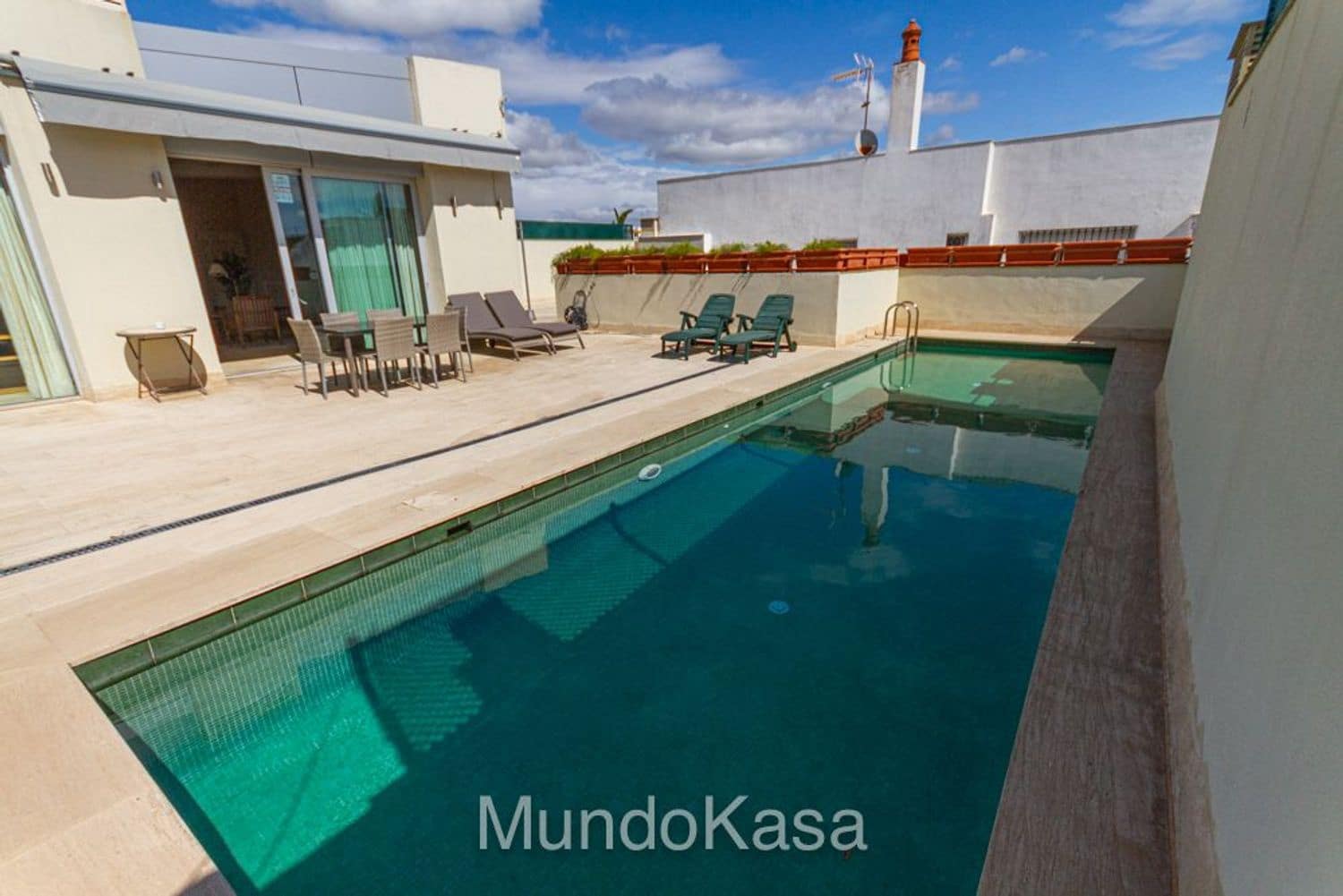 2 Zimmer Apartment zu verkaufen in Sevilla Stadt mit Pool Garage - 400.000 € (Ref: 10078948)