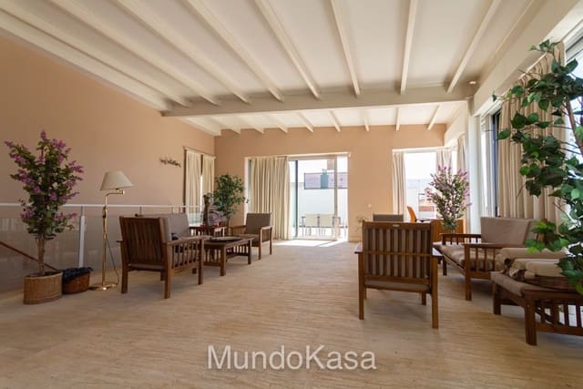 2 Zimmer Apartment zu verkaufen in Encarnación, Regina, Sevilla Stadt mit Pool Garage - 400.000 € (Ref: 10078948)