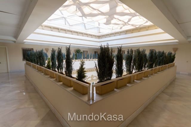 2 Zimmer Apartment zu verkaufen in Encarnación, Regina, Sevilla Stadt mit Pool Garage - 400.000 € (Ref: 10078948)