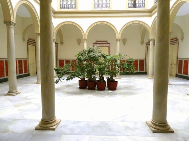 2 Zimmer Apartment zu verkaufen in Encarnación, Regina, Sevilla Stadt mit Pool Garage - 400.000 € (Ref: 10078948)