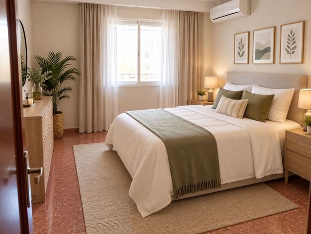 3 soverom Leilighet til salgs i Nervión, Sevilla by med garasje - € 280 000 (Ref: 10106600)
