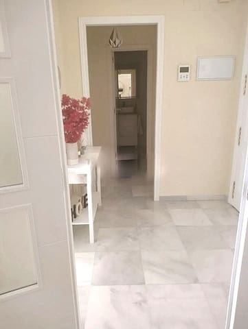 1 sovrum Lägenhet till salu i Triana Oeste, Sevilla stad med garage - 389 900 € (Ref: 10127612)