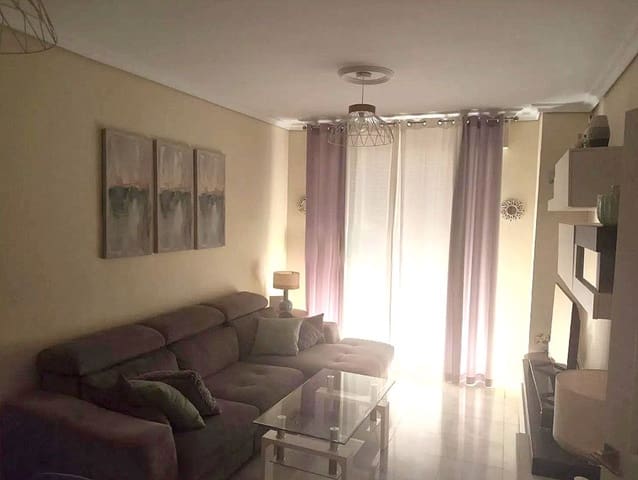1 sovrum Lägenhet till salu i Triana Oeste, Sevilla stad med garage - 389 900 € (Ref: 10127612)