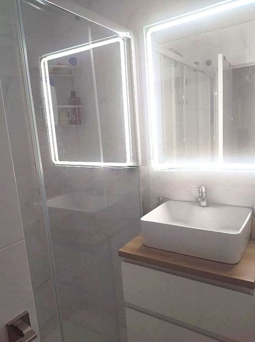 1 sovrum Lägenhet till salu i Sevilla stad med garage - 389 900 € (Ref: 10127612)