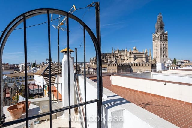 Apartamento de 1 habitación en Santa Cruz, Sevilla ciudad en venta con garaje - 900.000 € (Ref: 10158927)