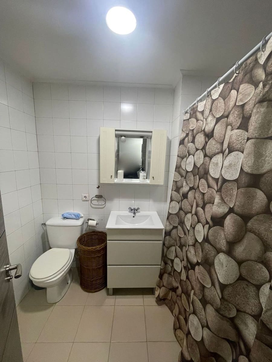 3 soverom Leilighet til salgs i Sevilla by med svømmebasseng garasje - € 125 000 (Ref: 10171051)