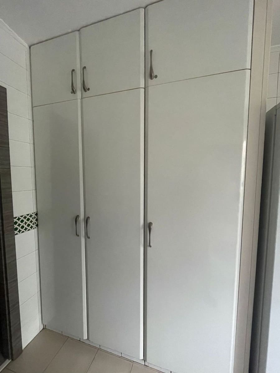 3 soverom Leilighet til salgs i Sevilla by med svømmebasseng garasje - € 125 000 (Ref: 10171051)