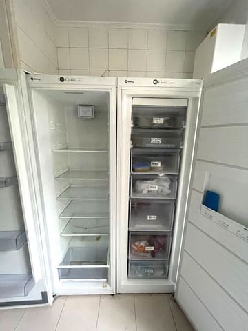 3 sypialnia Apartament na sprzedaż w Avda. de la Paz, Miasto Sewilla z basenem garażem - 125 000 € (Ref: 10171051)
