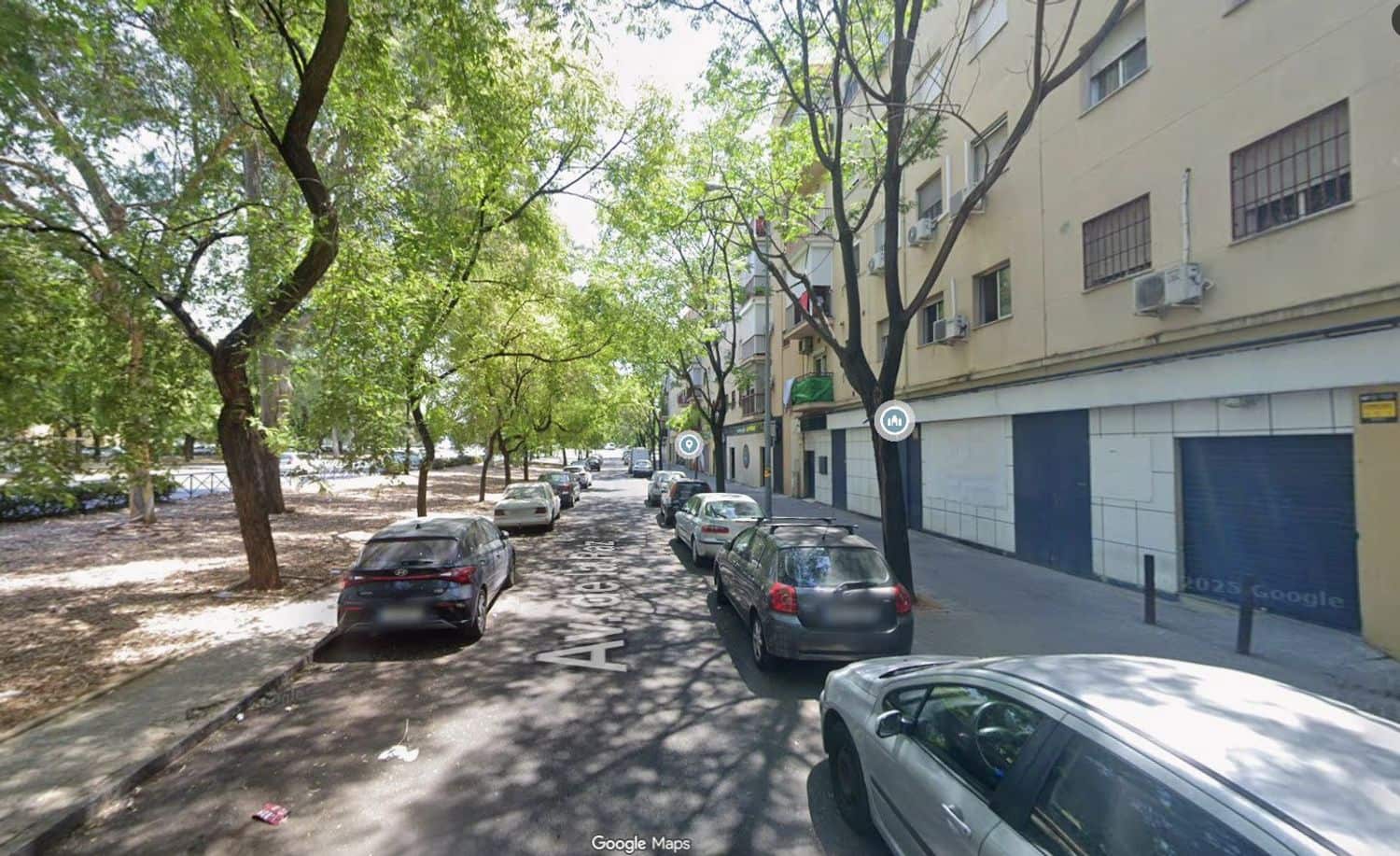 3 soverom Leilighet til salgs i Sevilla by med svømmebasseng garasje - € 125 000 (Ref: 10171051)