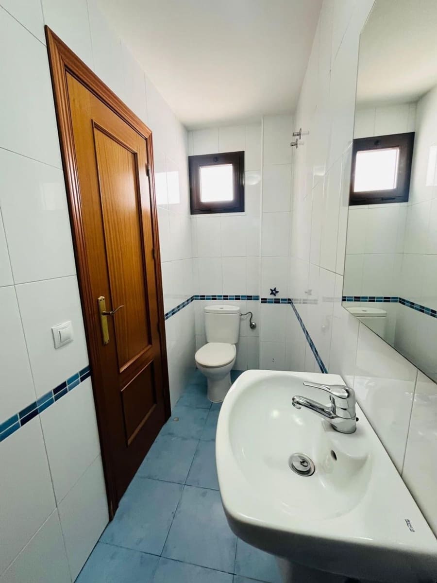 3 soverom Leilighet til salgs i Sevilla by med garasje - € 395 000 (Ref: 9412422)