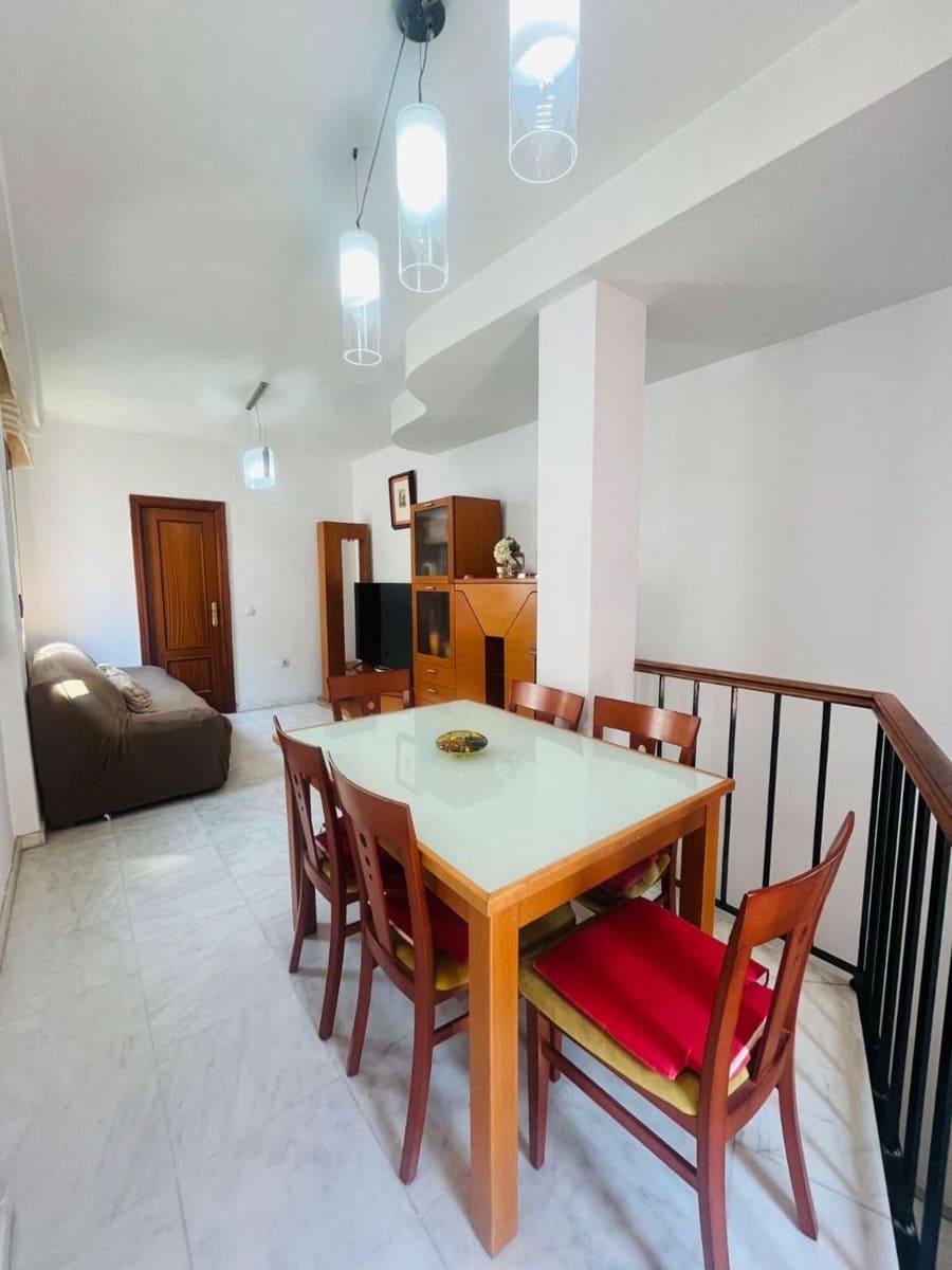 3 soverom Leilighet til salgs i Sevilla by med garasje - € 395 000 (Ref: 9412422)