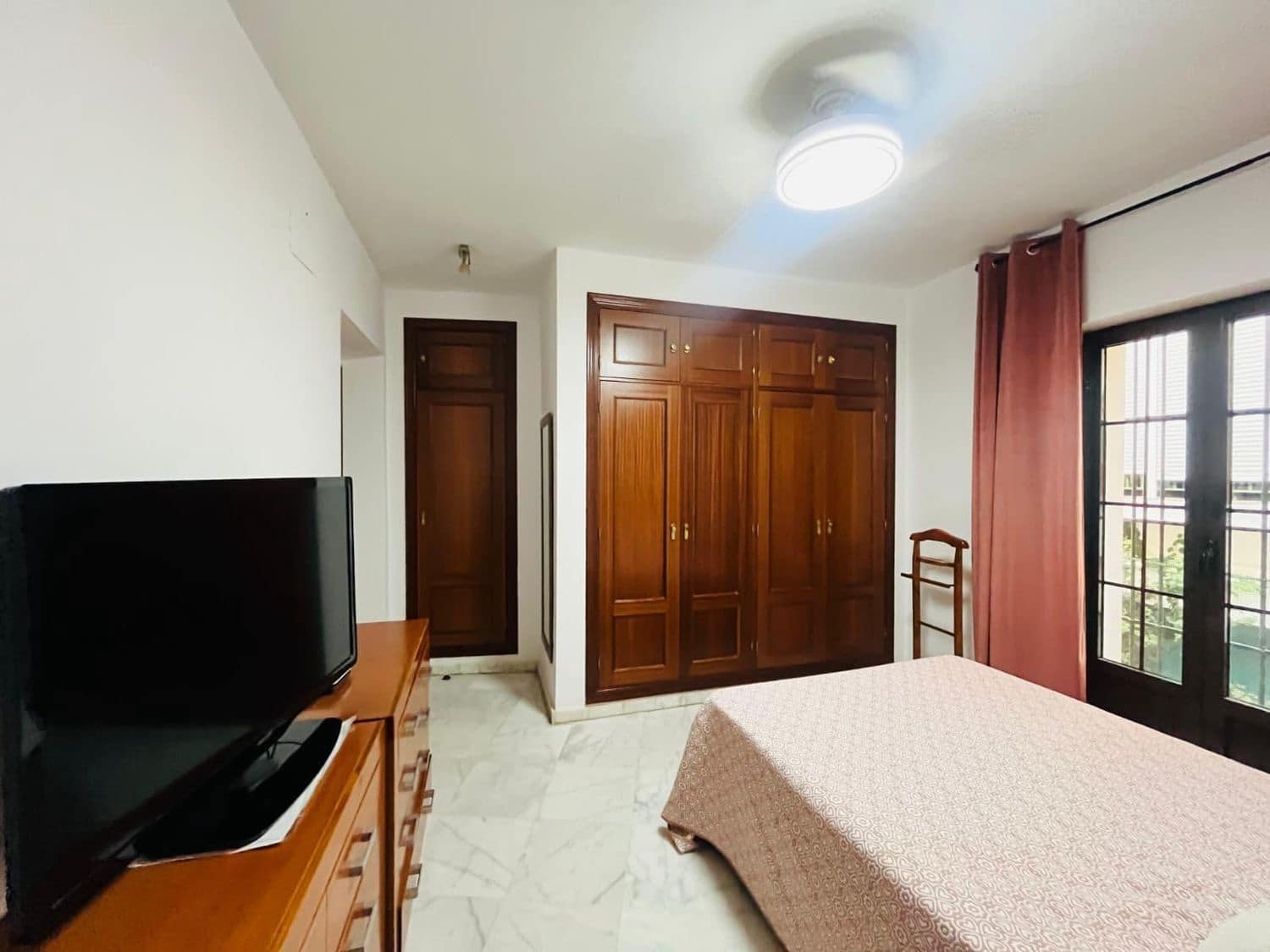 3 soverom Leilighet til salgs i Sevilla by med garasje - € 395 000 (Ref: 9412422)