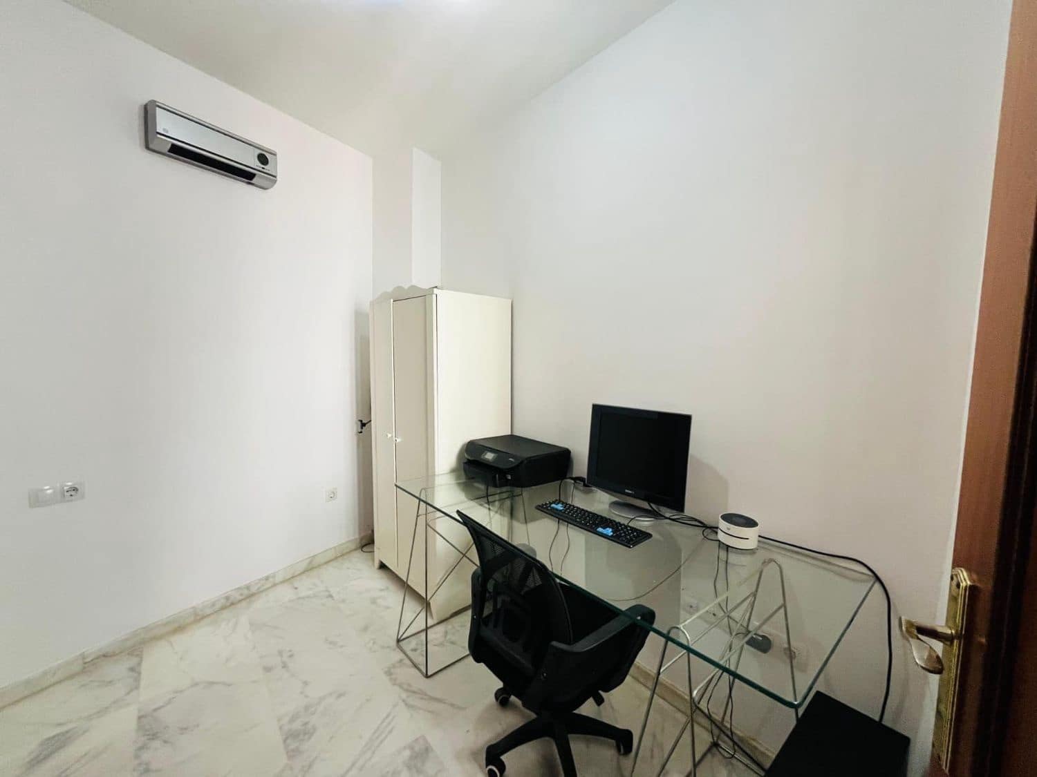 3 soverom Leilighet til salgs i Sevilla by med garasje - € 395 000 (Ref: 9412422)