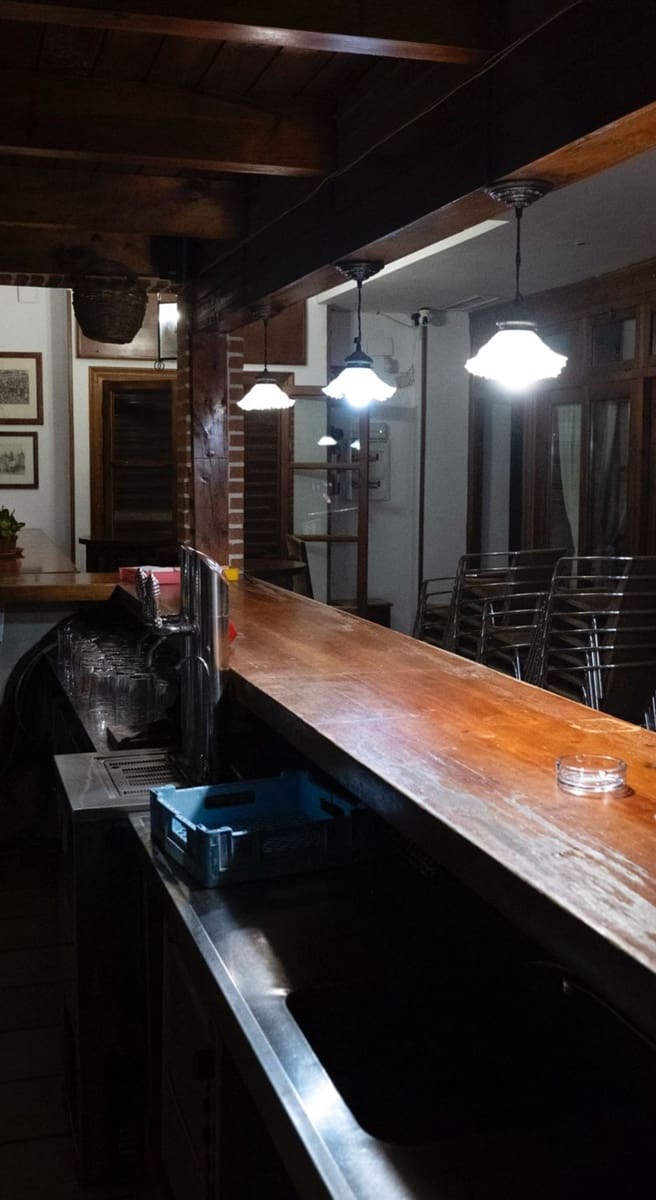 Commercieel te koop in Burguillos - € 1.240.000 (Ref: 9412424)