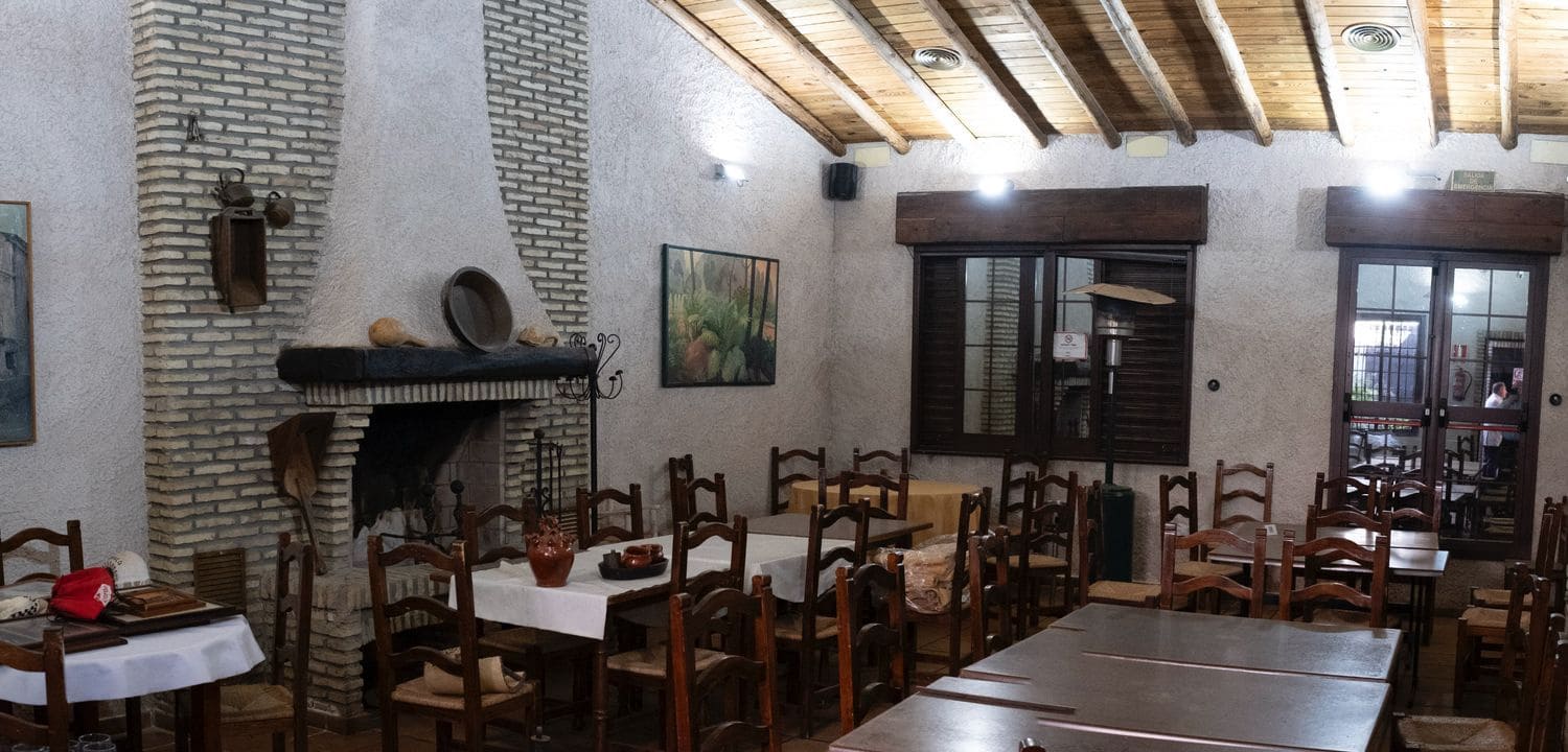 Commercieel te koop in Burguillos - € 1.240.000 (Ref: 9412424)