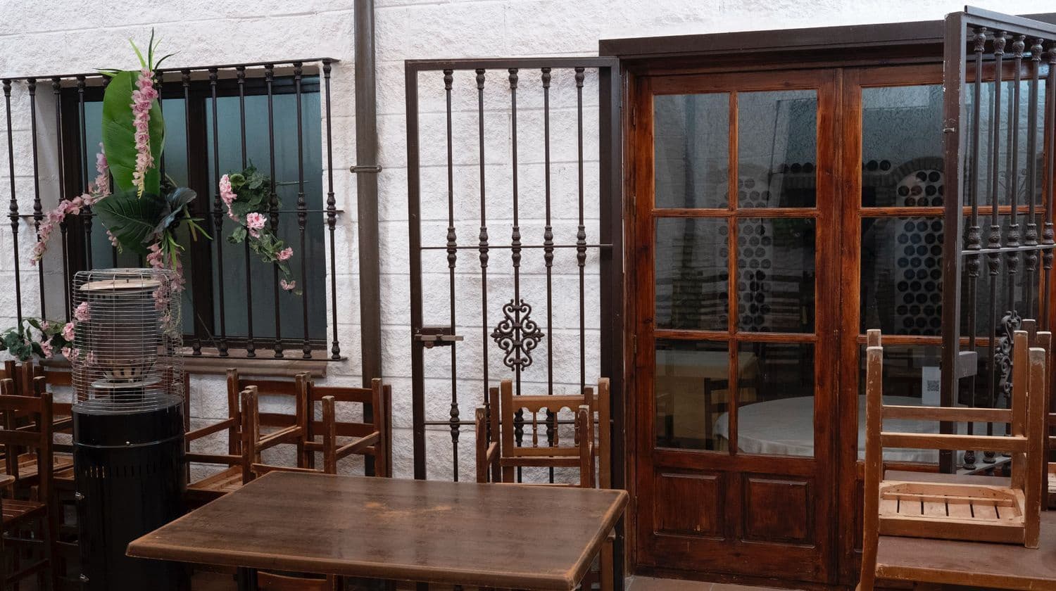 Commercieel te koop in Burguillos - € 1.240.000 (Ref: 9412424)