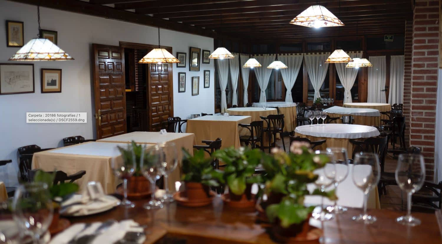 Commercieel te koop in Burguillos - € 1.240.000 (Ref: 9412424)