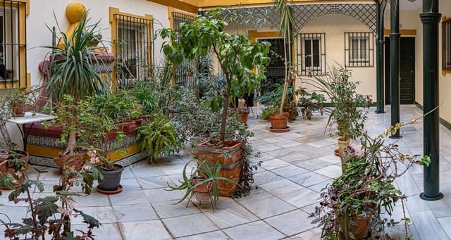 Appartement à vendre à Feria, Séville ville avec garage - 190 000 € (Ref: 9412427)