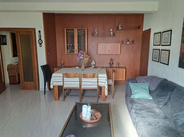 4 soveværelse Lejlighed til salg i Triana Oeste, Sevilla by med garage - € 370.000 (Ref: 9413727)