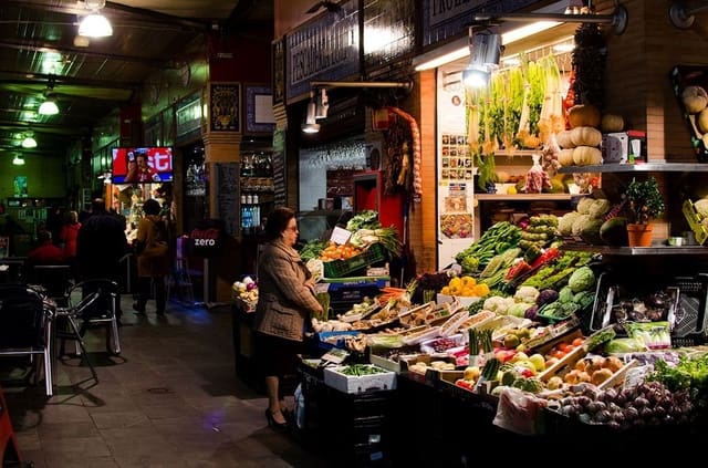 4 soveværelse Lejlighed til salg i Triana Oeste, Sevilla by med garage - € 370.000 (Ref: 9413727)