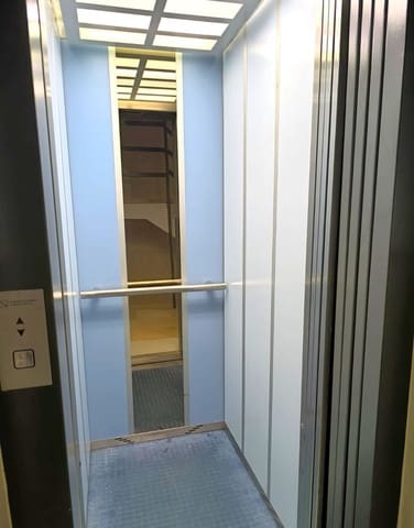 3 chambre Appartement à vendre à Barrio León, Séville ville avec garage - 200 000 € (Ref: 9413728)