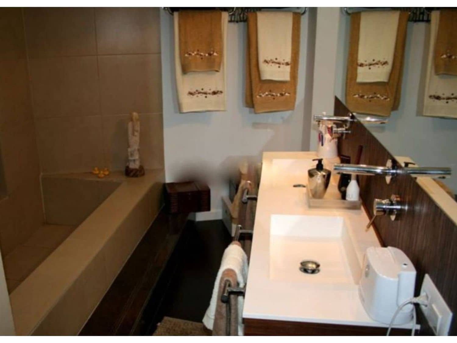 3 slaapkamer Appartement te koop in Sevilla stad met garage - € 900.000 (Ref: 9413730)