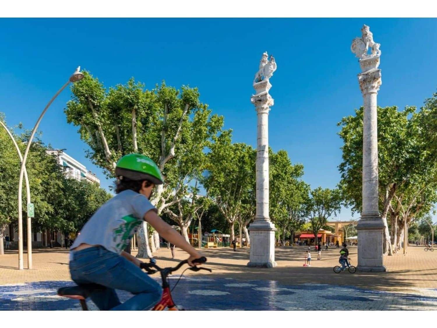 3 slaapkamer Appartement te koop in Sevilla stad met garage - € 900.000 (Ref: 9413730)