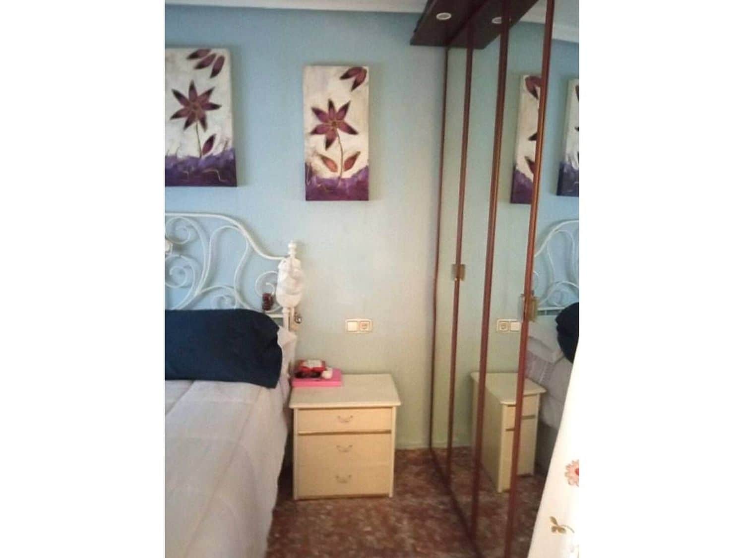 2 bedroom Townhouse for sale in Seville city with garage - € 250,000 (Ref: 9413731)