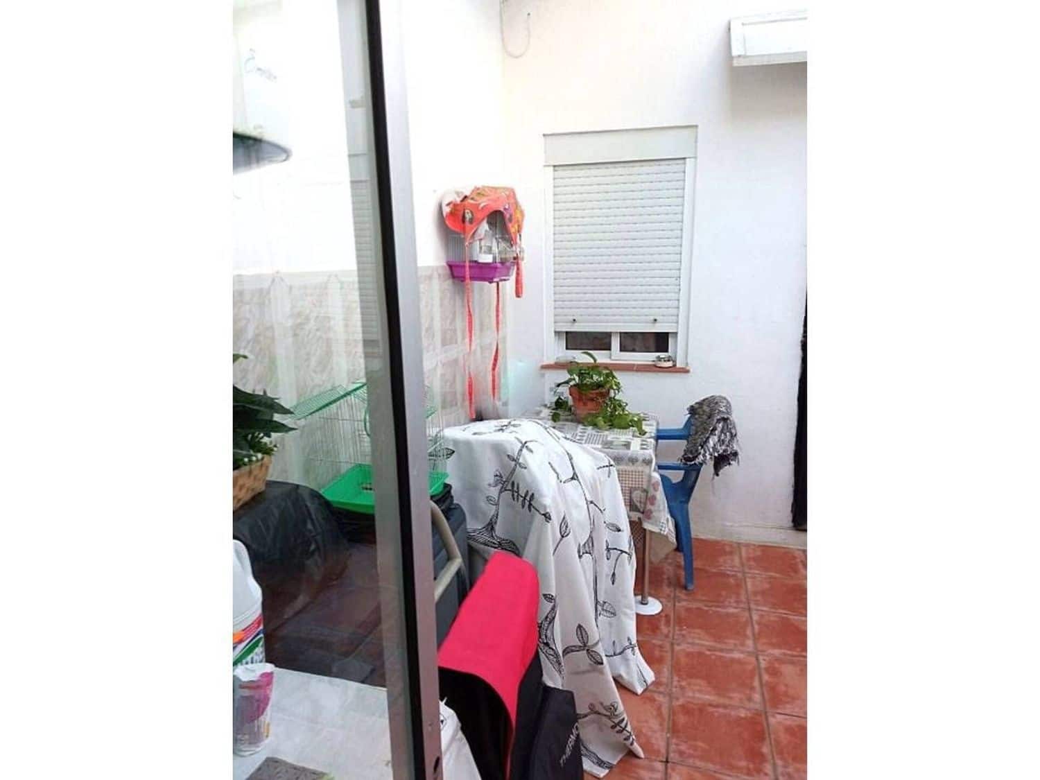 2 bedroom Townhouse for sale in Seville city with garage - € 250,000 (Ref: 9413731)