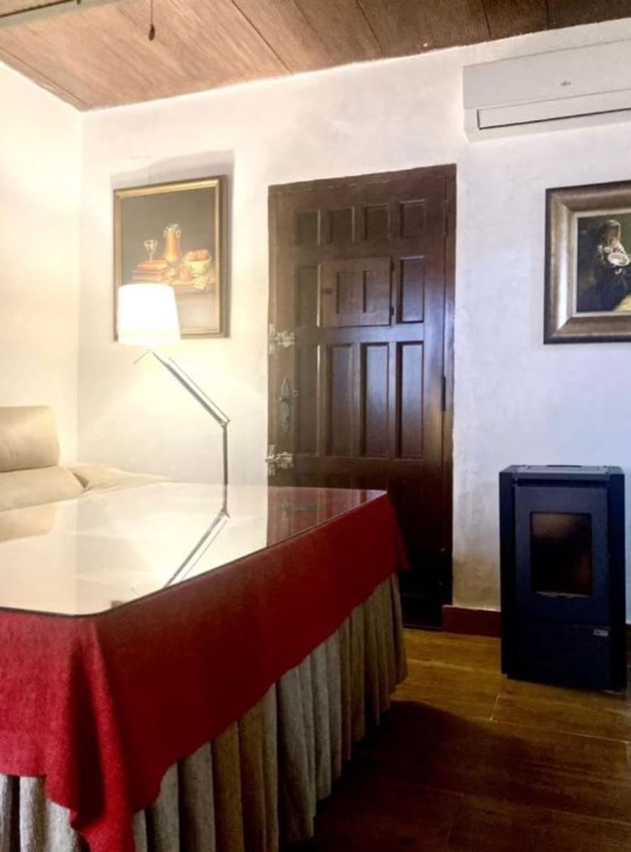 8 soveværelse Byhus til salg i Sevilla by med garage - € 510.000 (Ref: 9413734)