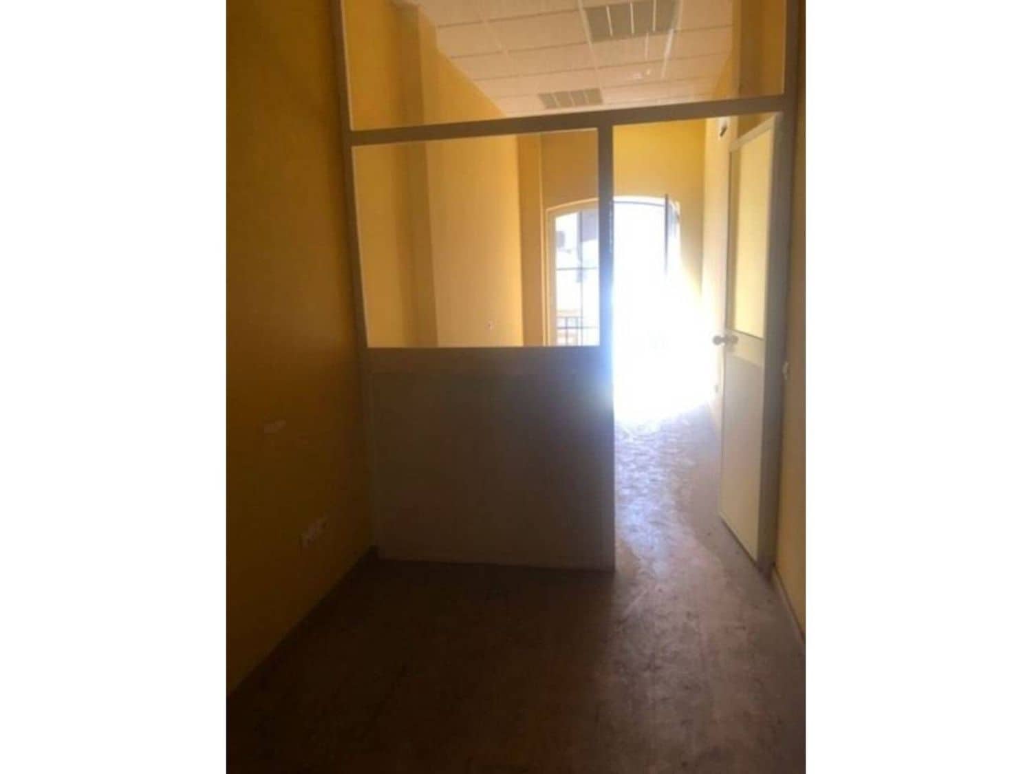 4 soveværelse Semi-Rækkehus til salg i Sevilla by - € 328.000 (Ref: 9413846)