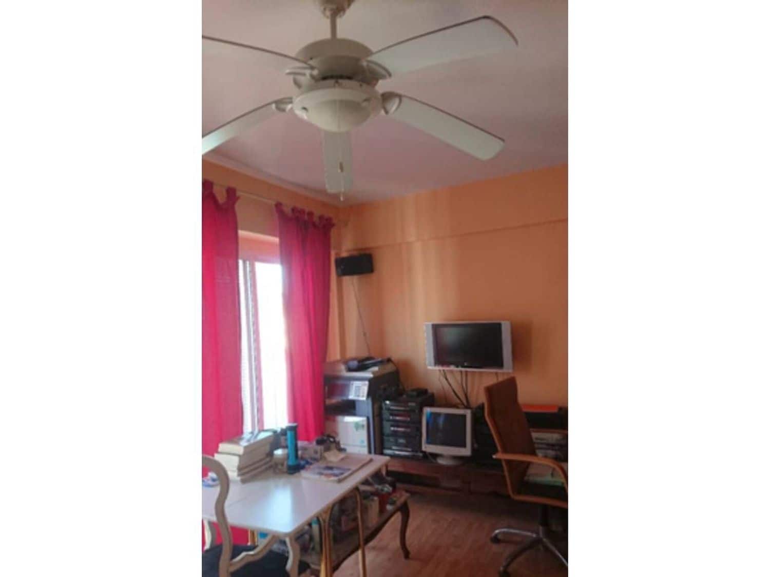 3 slaapkamer Appartement te koop in Sevilla stad - € 240.000 (Ref: 9413847)