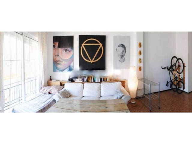 3 soveværelse Lejlighed til leje i Encarnación, Regina, Sevilla by - € 1.100 (Ref: 9419384)