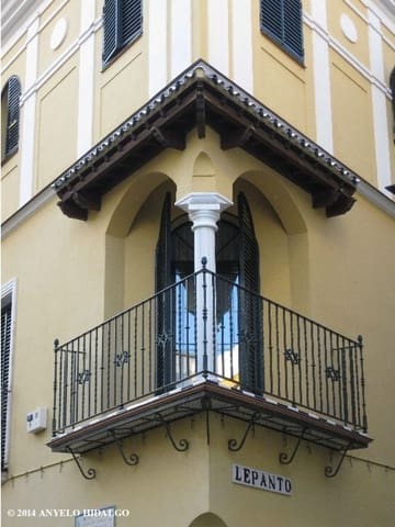 3 soveværelse Lejlighed til leje i Encarnación, Regina, Sevilla by - € 1.100 (Ref: 9419384)