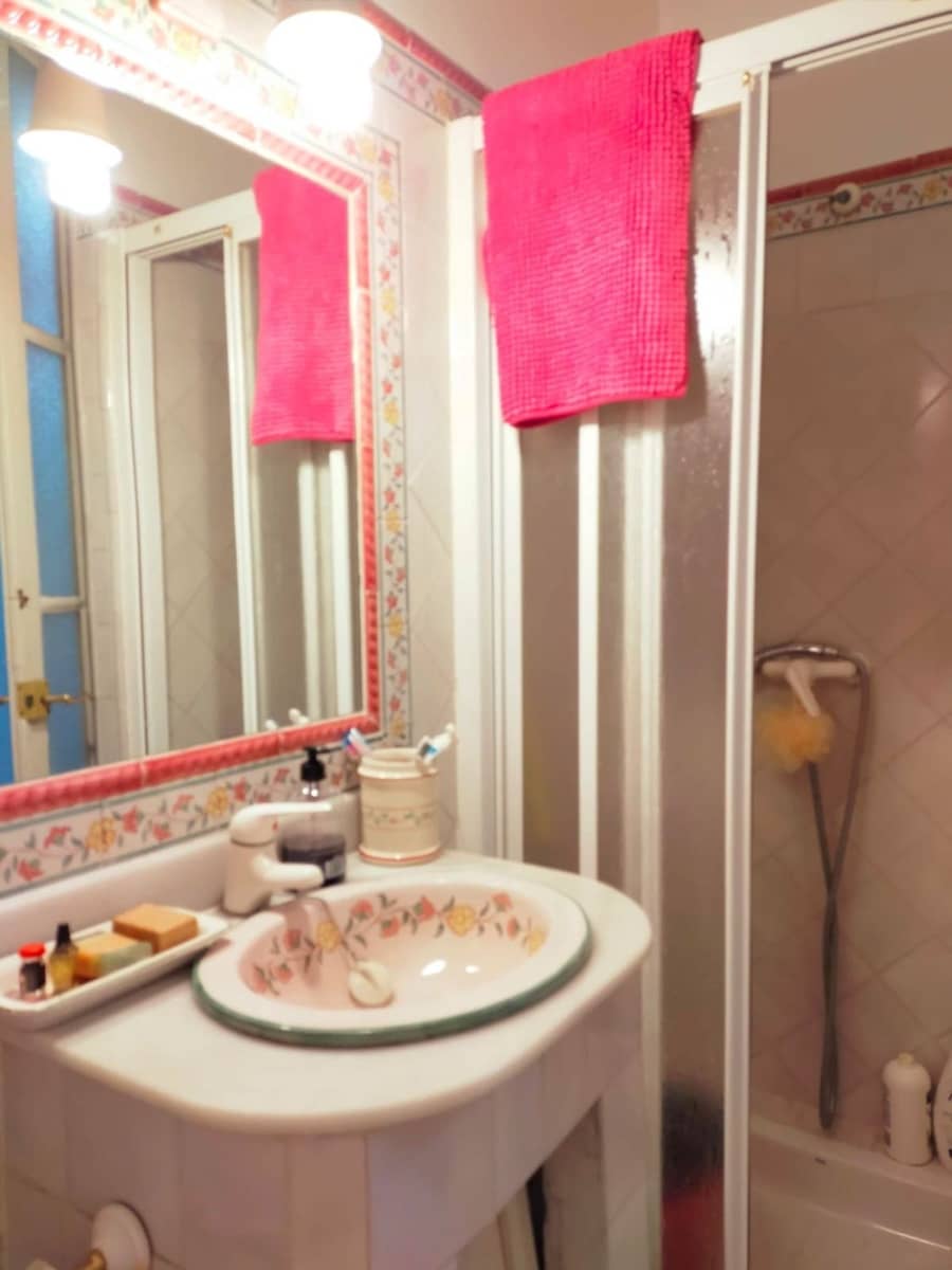 5 makuuhuone Huoneisto myytävänä paikassa Sevilla kaupunki mukana 
autotalli - 800 000 € (Ref: 9554399)