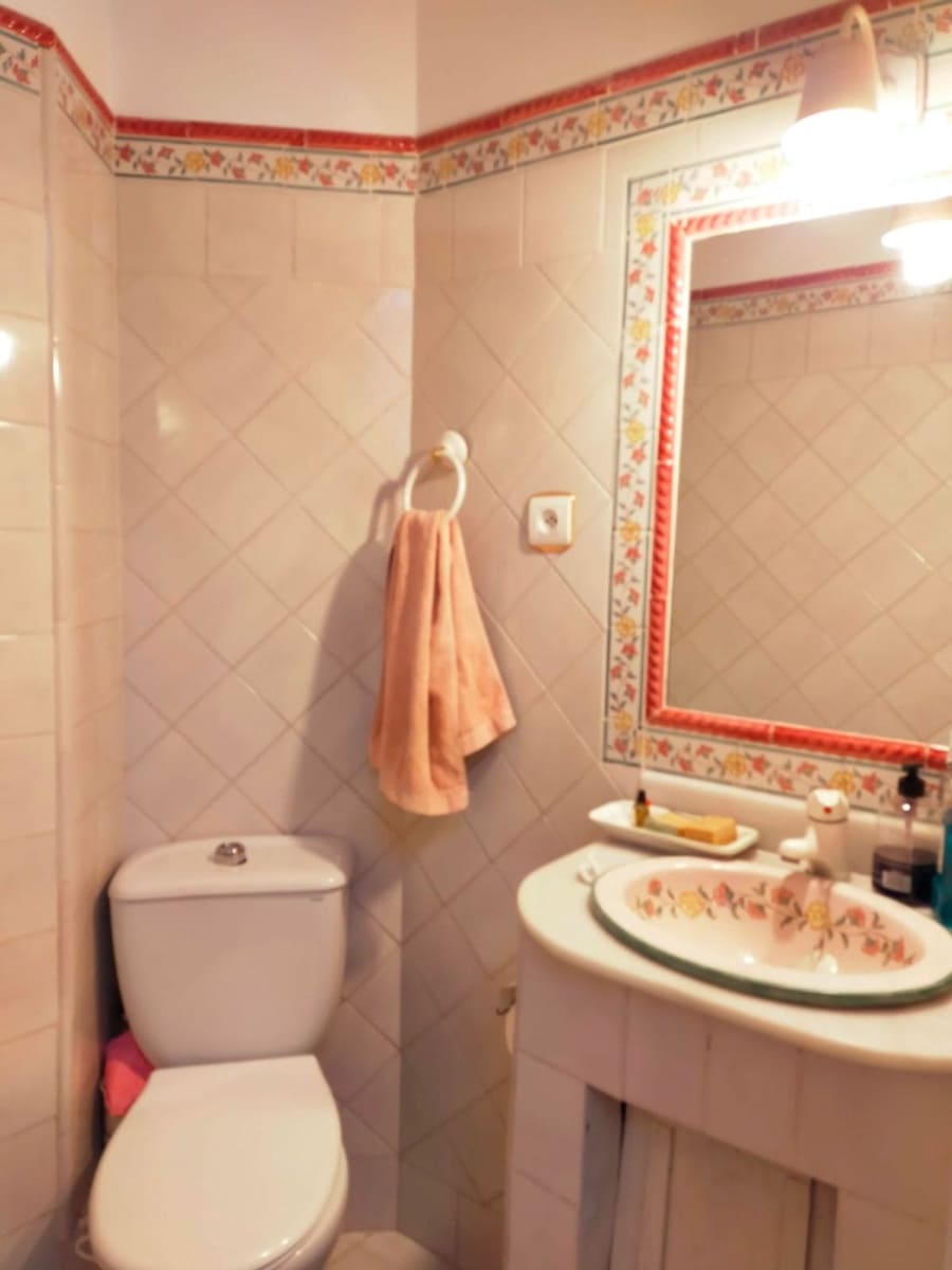 5 makuuhuone Huoneisto myytävänä paikassa Sevilla kaupunki mukana 
autotalli - 800 000 € (Ref: 9554399)