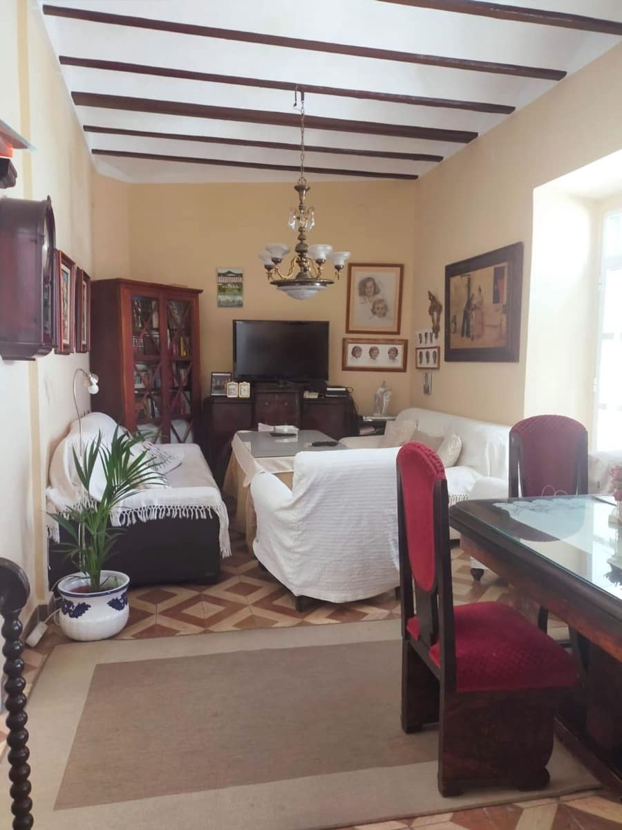 5 makuuhuone Huoneisto myytävänä paikassa Sevilla kaupunki mukana 
autotalli - 800 000 € (Ref: 9554399)