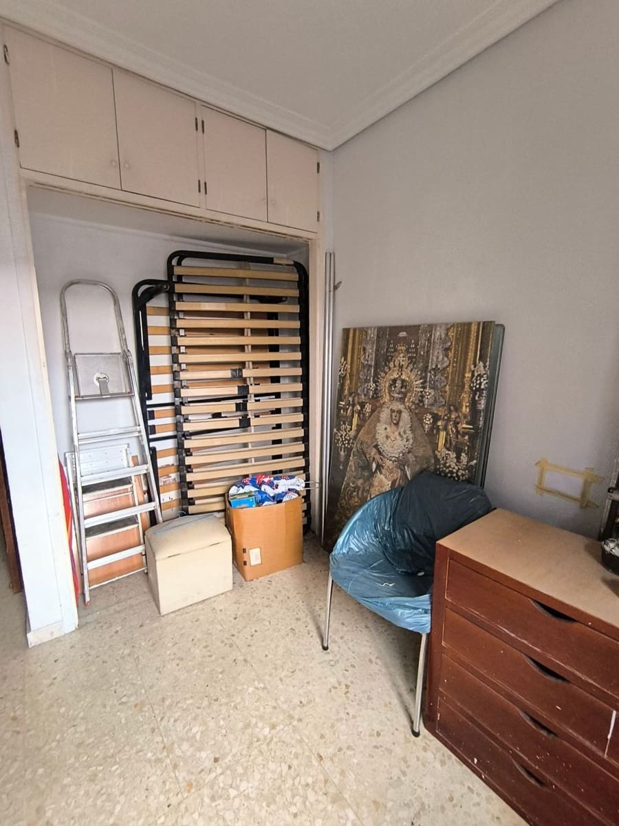 Apartamento de 3 habitaciones en Sevilla ciudad en venta con garaje - 210.000 € (Ref: 9598597)
