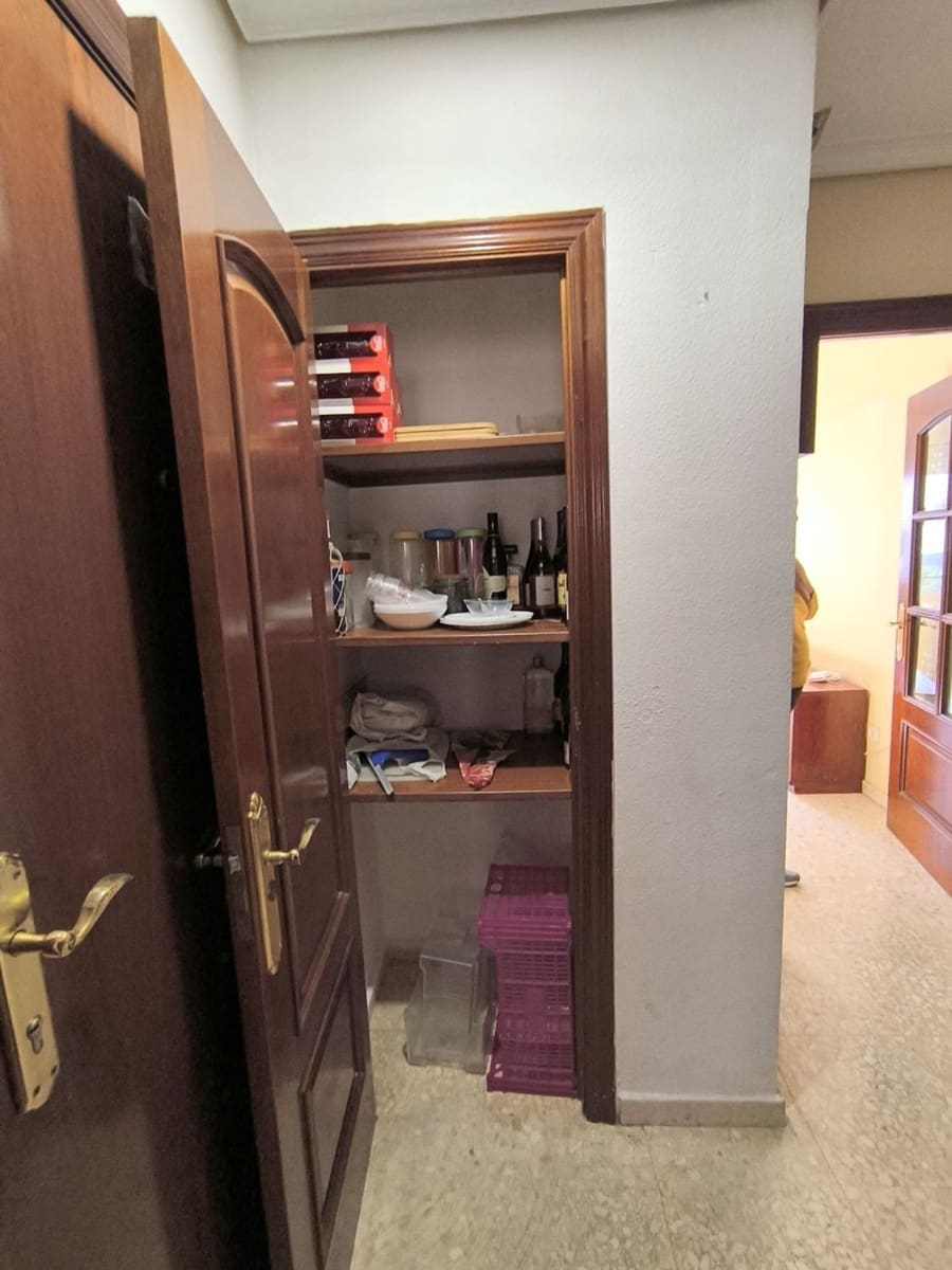 Apartamento de 3 habitaciones en Sevilla ciudad en venta con garaje - 210.000 € (Ref: 9598597)