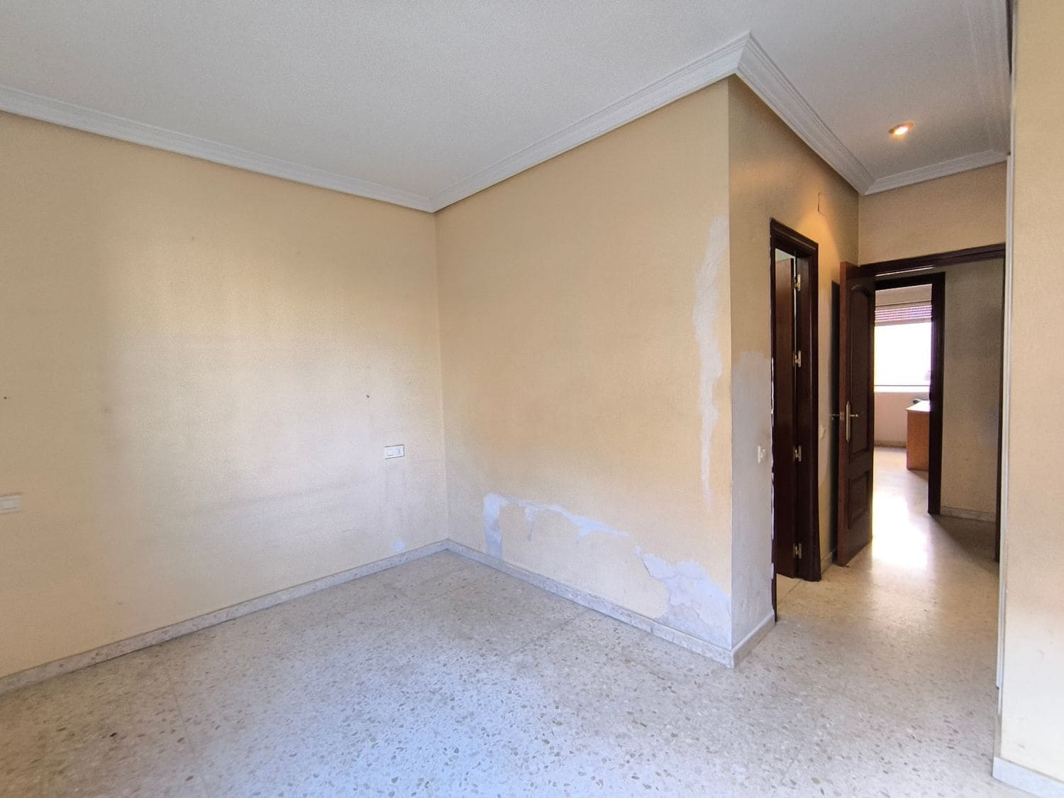Apartamento de 3 habitaciones en Sevilla ciudad en venta con garaje - 210.000 € (Ref: 9598597)