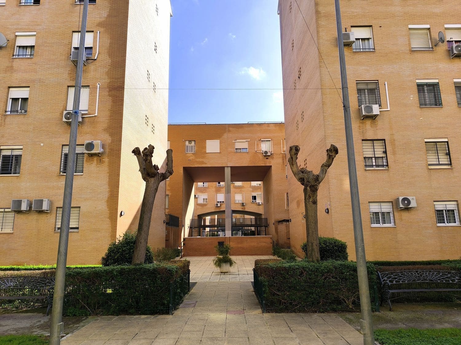 Apartamento de 3 habitaciones en Sevilla ciudad en venta con garaje - 210.000 € (Ref: 9598597)
