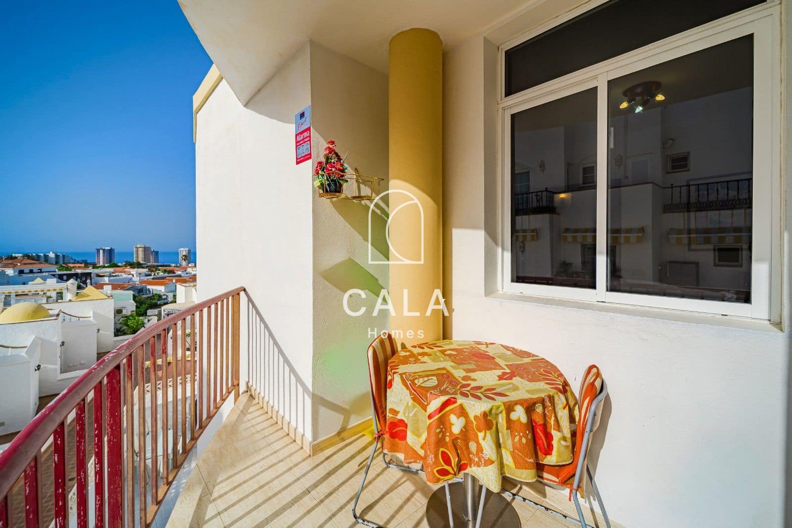 Ático de 2 habitaciones en Callao Salvaje en venta con piscina garaje - 270.000 € (Ref: 10001184)
