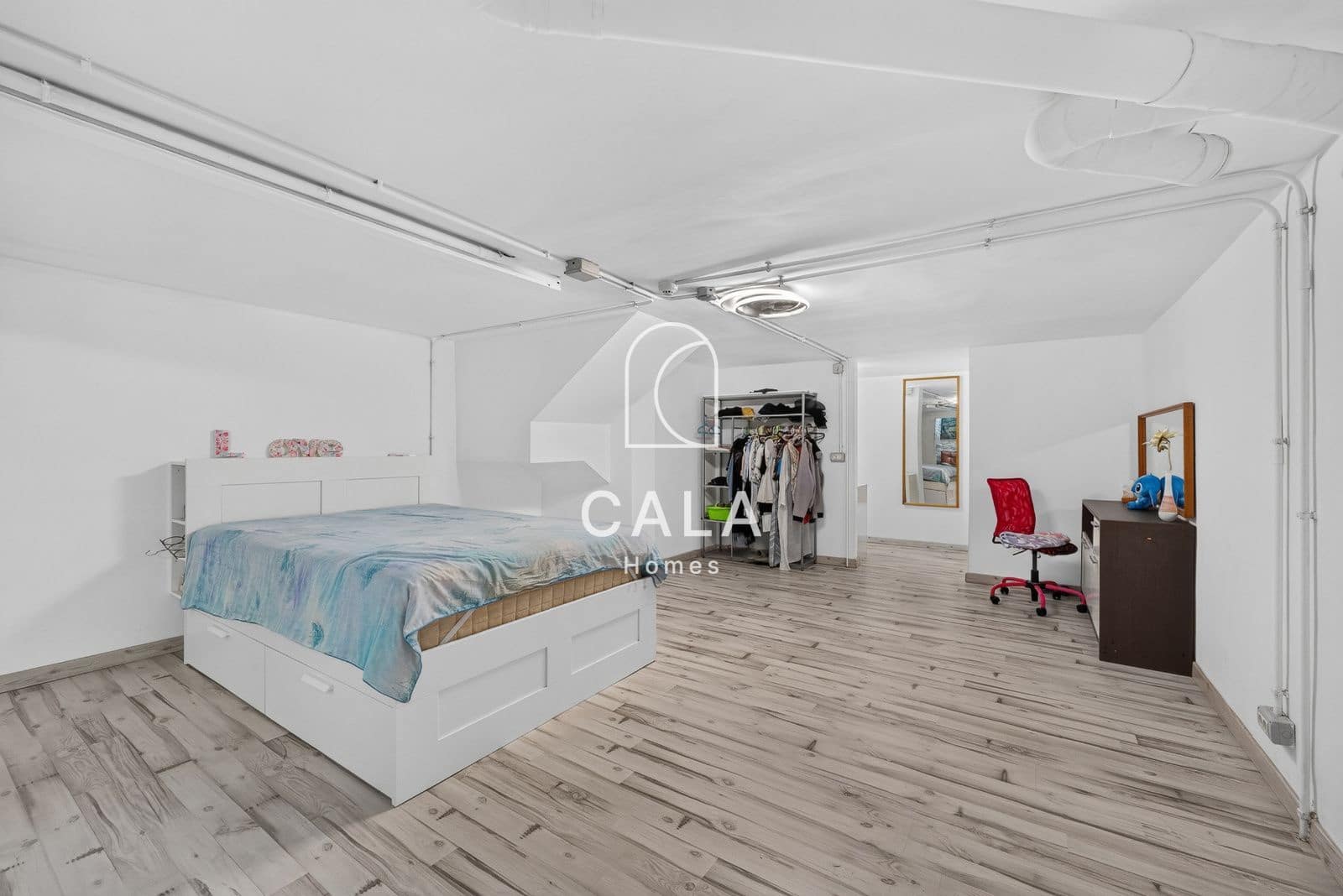 Casa de 4 habitaciones en El Madroñal en venta con garaje - 556.000 € (Ref: 10004667)