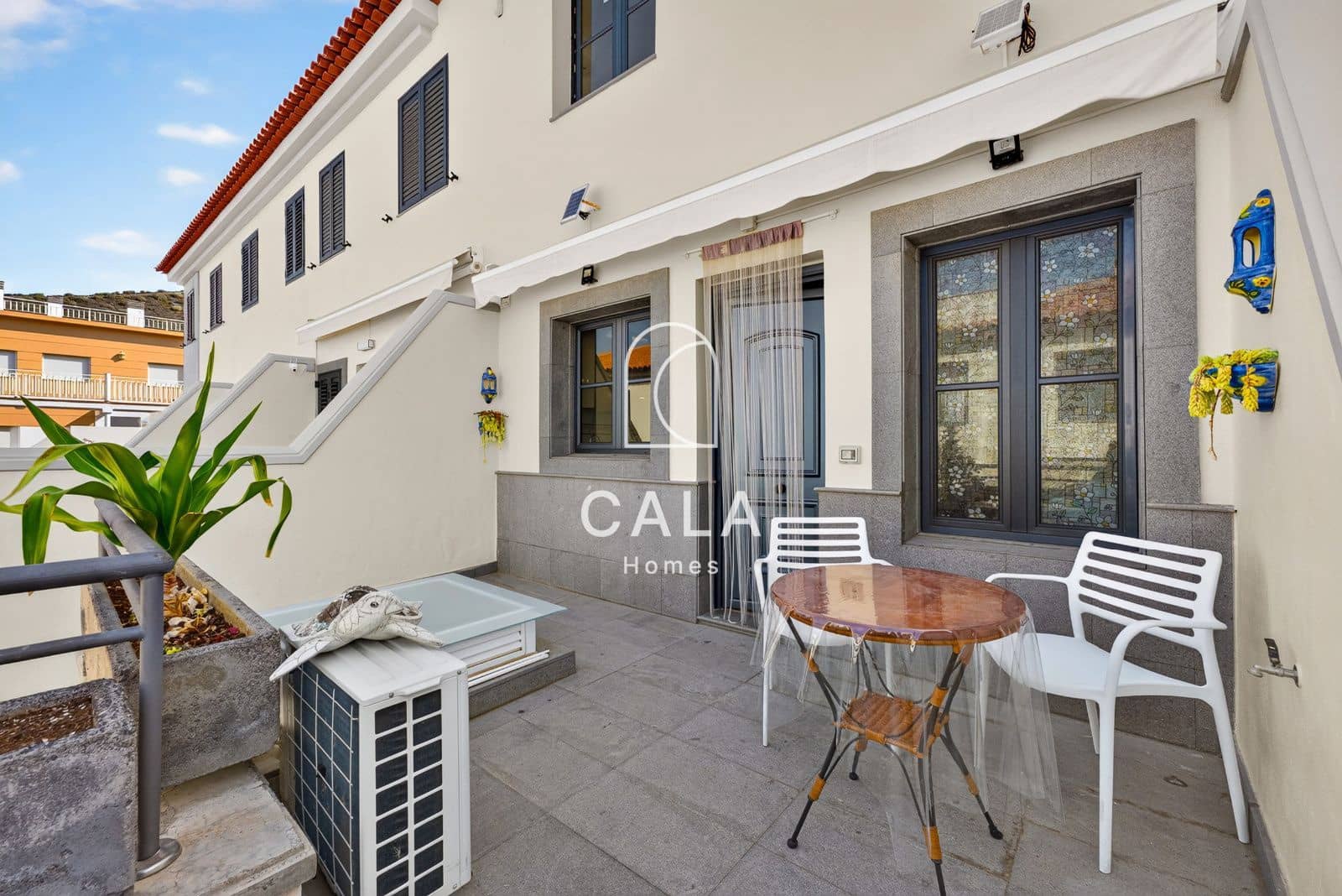 Casa de 4 habitaciones en El Madroñal en venta con garaje - 556.000 € (Ref: 10004667)