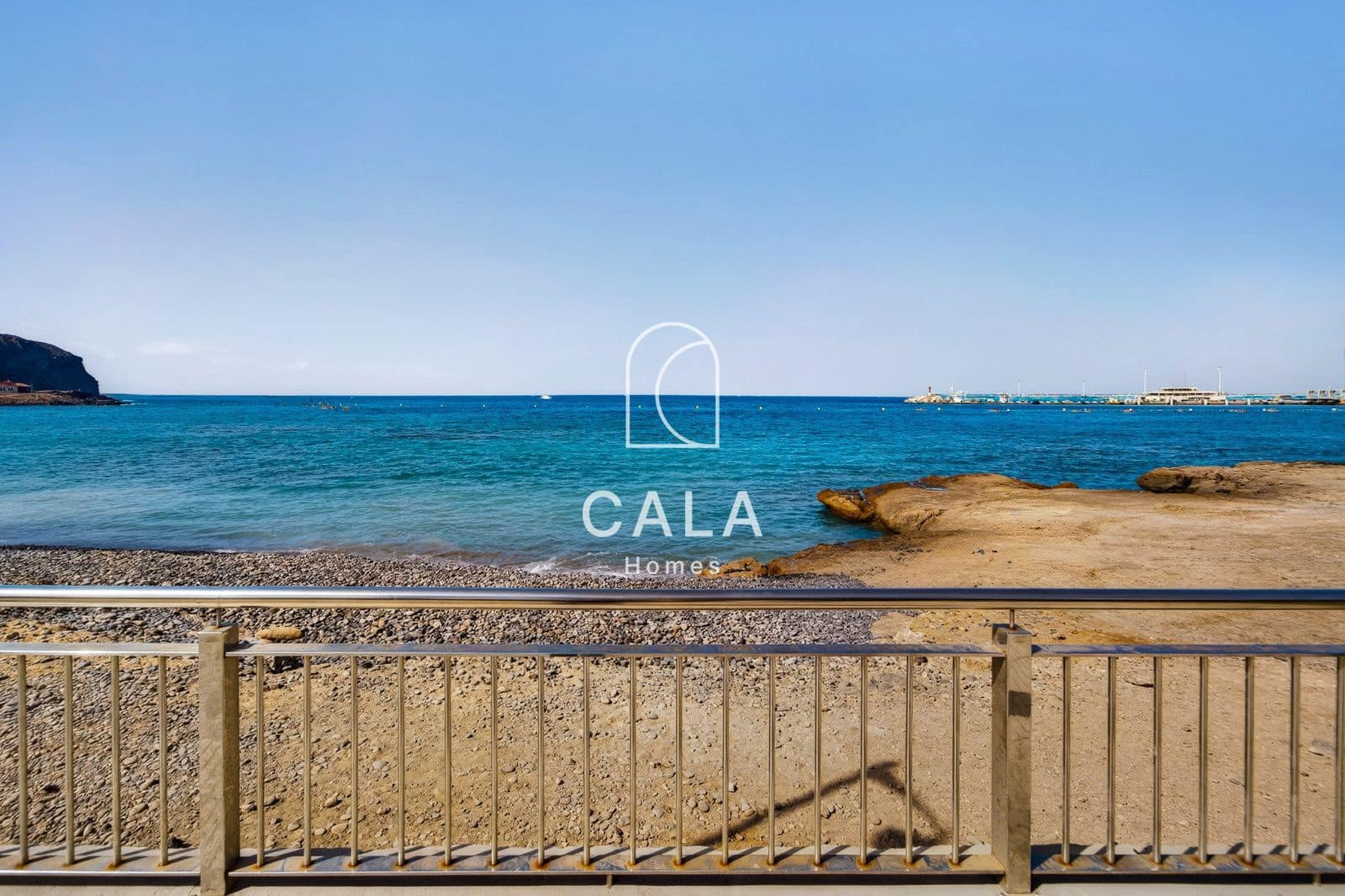 1 chambre Appartement à vendre à Los Cristianos avec piscine garage - 395 000 € (Ref: 10021666)
