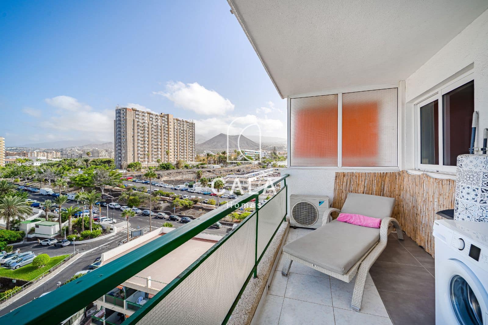 1 chambre Appartement à vendre à Los Cristianos avec piscine garage - 395 000 € (Ref: 10021666)