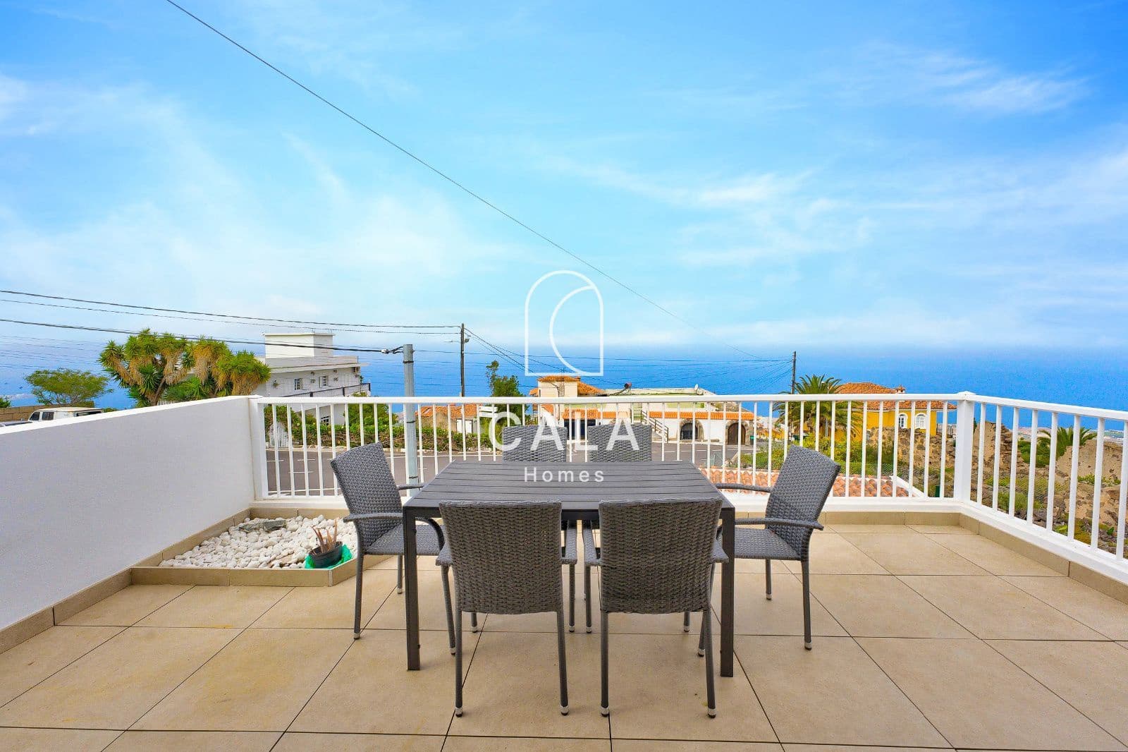 3 Zimmer Villa zu verkaufen in La Concepcion mit Pool Garage - 680.000 € (Ref: 10103564)